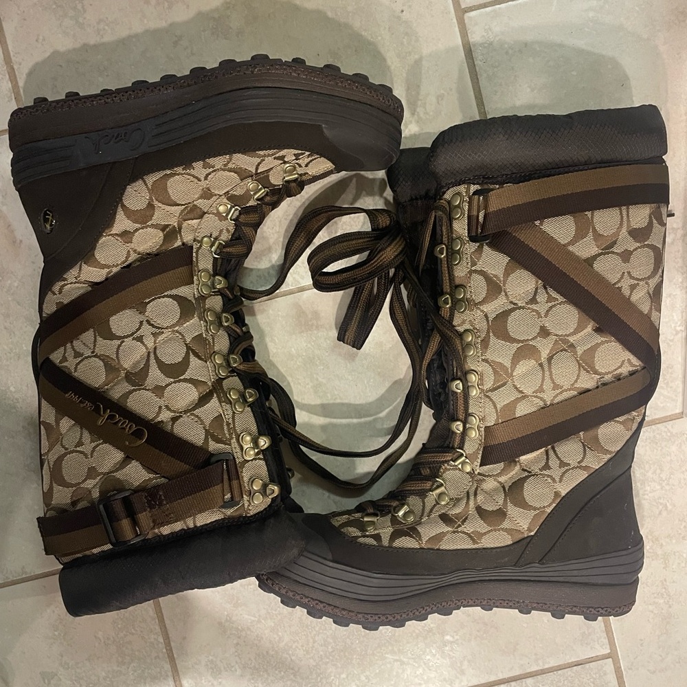 Winter Boots - Women’s Size 8.5